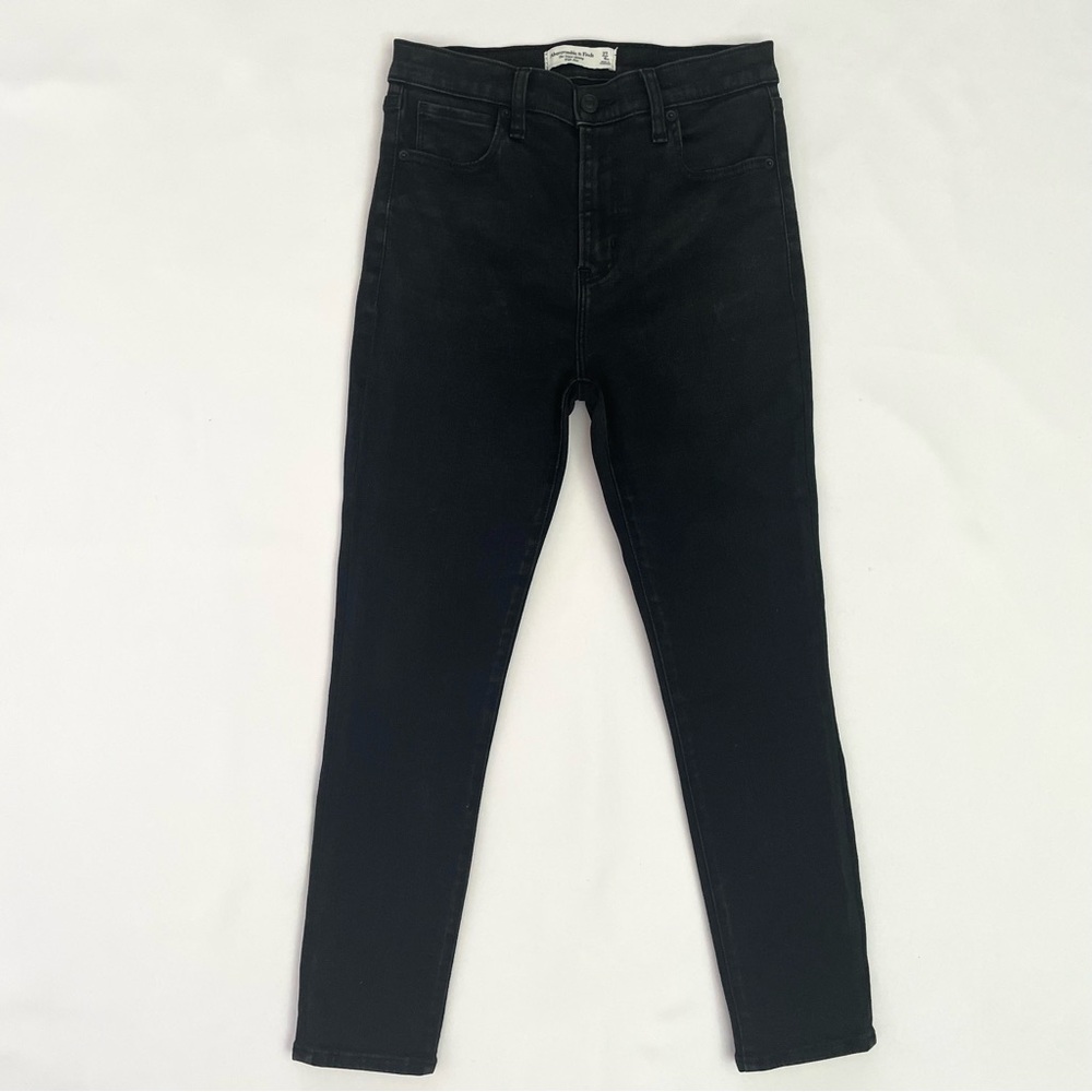 A&F The Super Skinny High Rise Jean Black 27XS